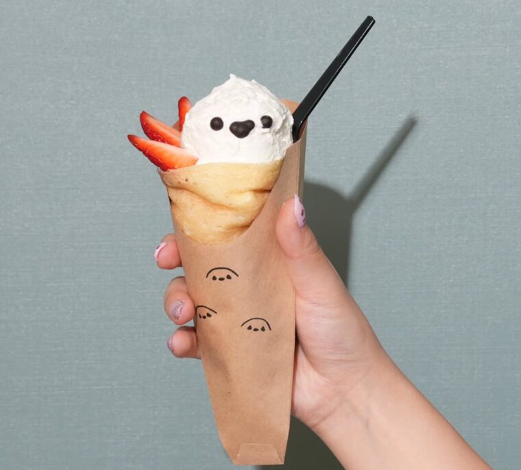 ぜにふわぁクレープ